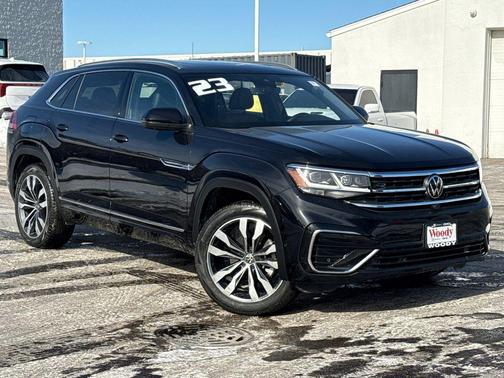 2023 Volkswagen Atlas Cross Sport 3.6L V6 SEL Premium R-Line