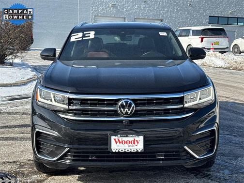 2023 Volkswagen Atlas Cross Sport 3.6L V6 SEL Premium R-Line