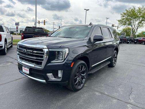 Titanium Rush Metallic 2023 GMC Yukon SLT
