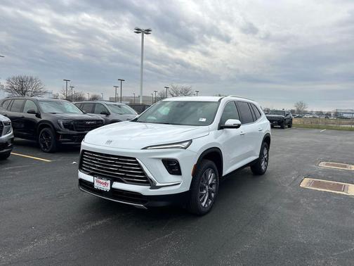 summit white 2026 Buick Enclave Preferred