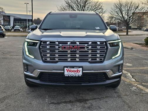 2026 GMC Acadia AWD Denali
