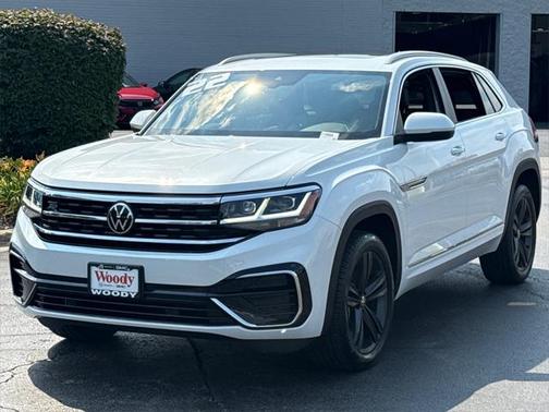 2022 Volkswagen Atlas Cross Sport 3.6L V6 SEL R-Line