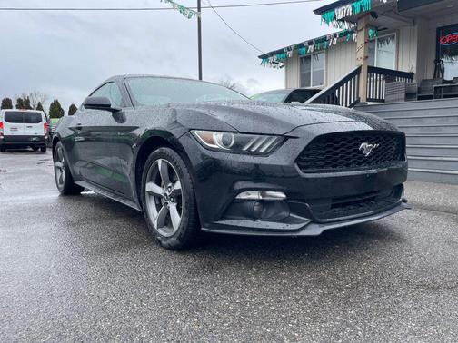 2016 Ford Mustang V6