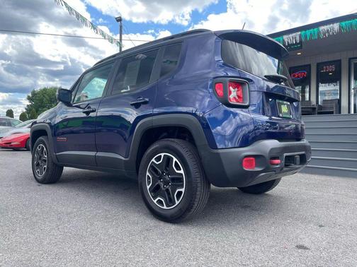 2017 Jeep Renegade Trailhawk