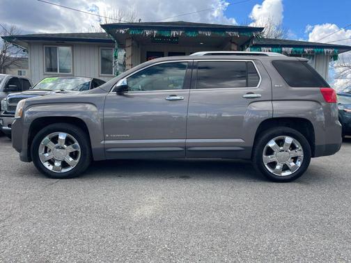 Brown 2010 GMC Terrain SLT-2