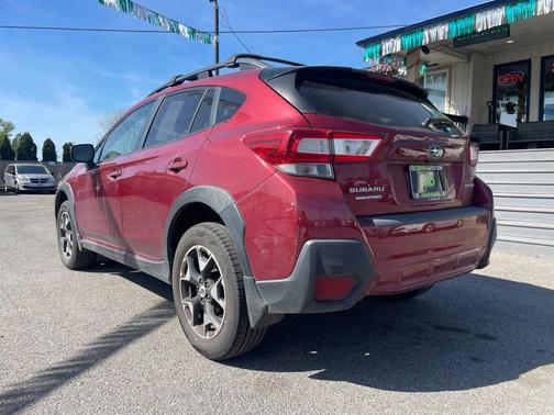Venetian Red Pearl 2018 Subaru Crosstrek 2.0i Premium