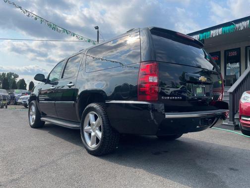 2014 Chevrolet Suburban 1500 LTZ