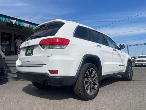 2018 Jeep Grand Cherokee Sterling Edition