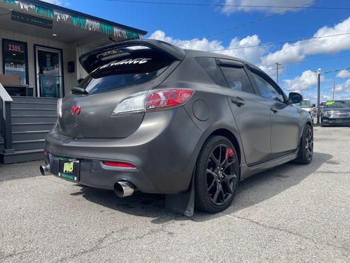 Liquid Silver Metallic/Black 2013 Mazda MazdaSpeed3 Touring