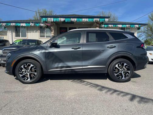 Gravity Gray 2024 Kia Sportage EX