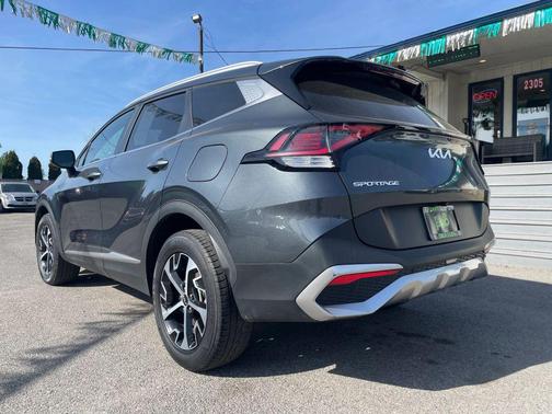 Gravity Gray 2024 Kia Sportage EX