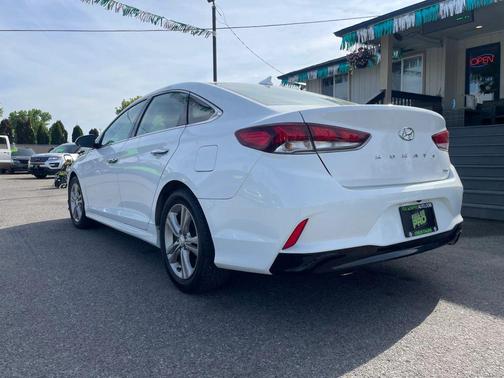 Quartz White Pearl 2018 Hyundai SONATA Limited