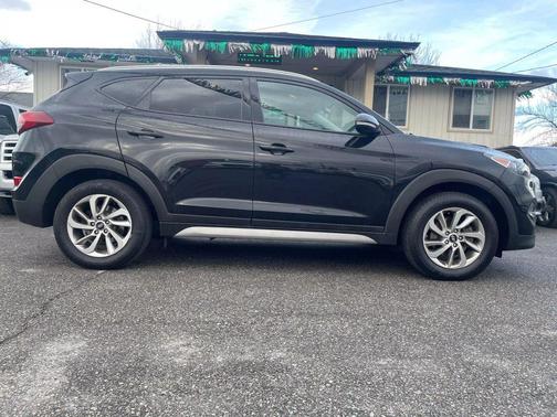 2018 Hyundai TUCSON SEL Plus