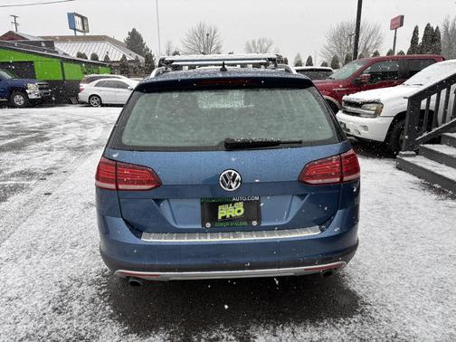 2018 Volkswagen Golf Alltrack TSI SE