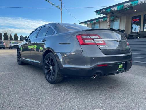 2018 Ford Taurus Limited