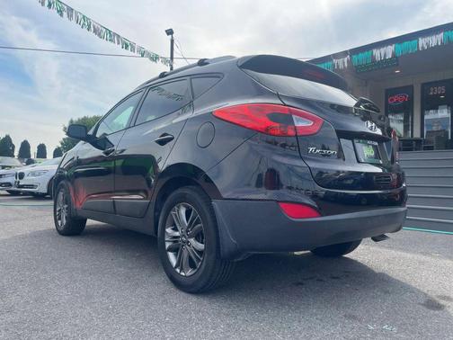 2014 Hyundai TUCSON Walking Dead Edition