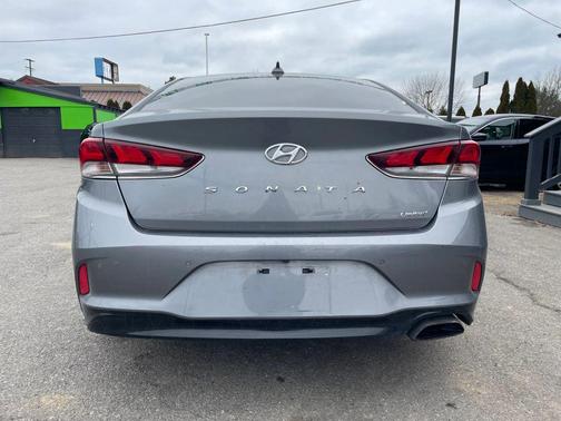 2018 Hyundai SONATA Limited