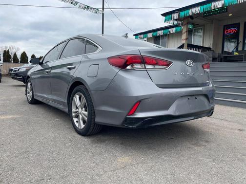 2018 Hyundai SONATA Limited
