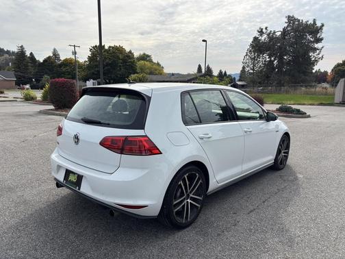2017 Volkswagen Golf GTI 2.0T Autobahn 4-Door