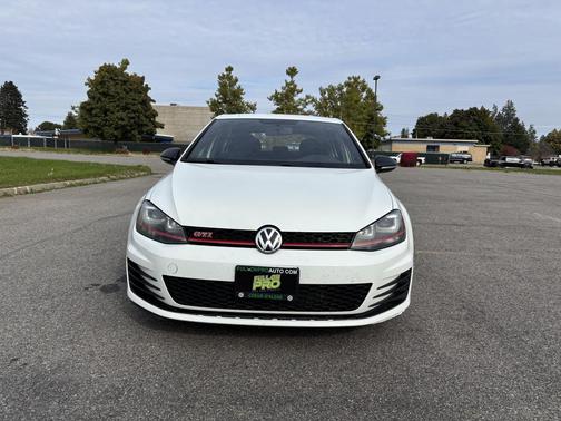2017 Volkswagen Golf GTI 2.0T Autobahn 4-Door