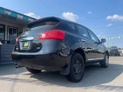 2012 Nissan Rogue S