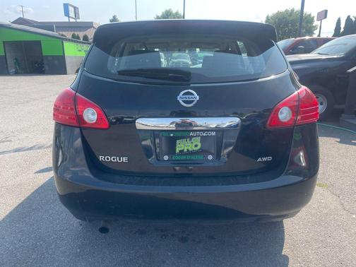 2012 Nissan Rogue S