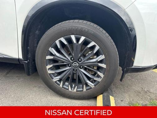 Super Black 2025 Nissan Rogue Platinum