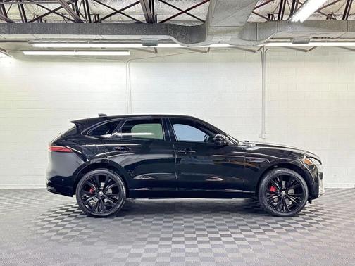2024 Jaguar F-PACE R-Dynamic S P400 AWD Automatic