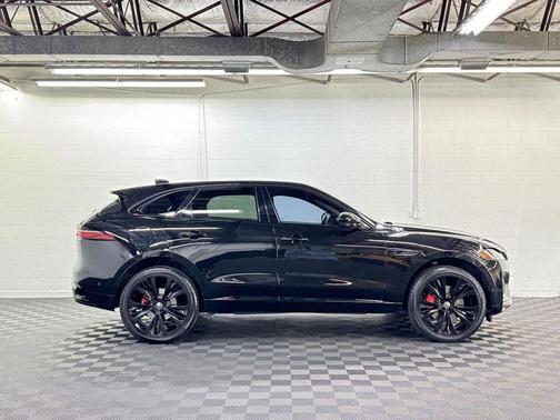 2024 Jaguar F-PACE R-Dynamic S P400 AWD Automatic