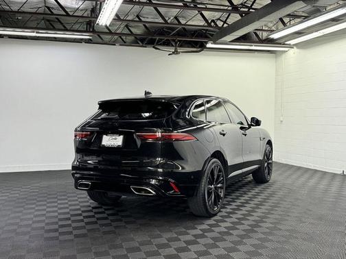 2024 Jaguar F-PACE R-Dynamic S P400 AWD Automatic