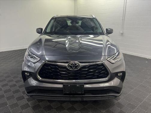 2022 Toyota Highlander Limited