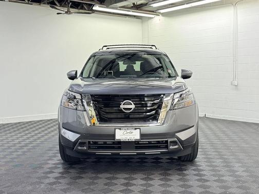 2025 Nissan Pathfinder SV 4WD