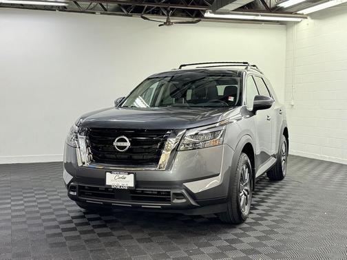 2025 Nissan Pathfinder SV 4WD