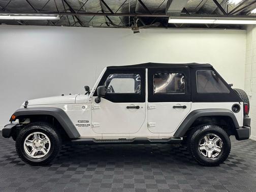 Stone White Clearcoat 2010 Jeep Wrangler Unlimited Sport