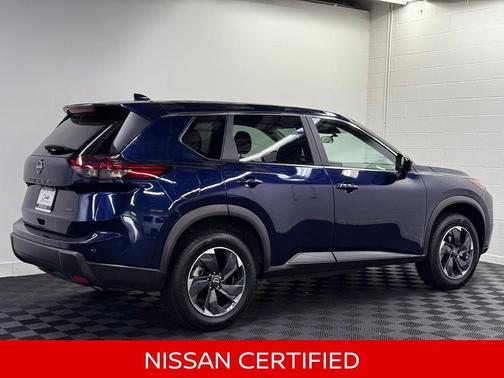 Deep Ocean Blue Pearl 2025 Nissan Rogue SV