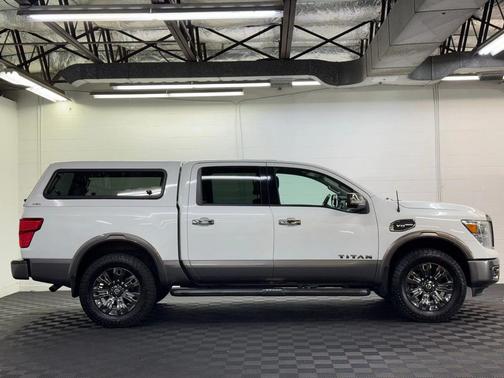 2017 Nissan Titan Platinum Reserve