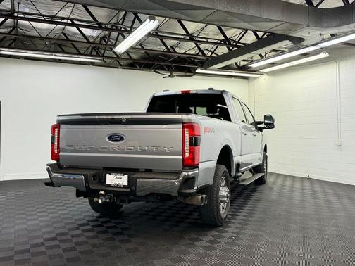 2023 Ford F-350 Lariat