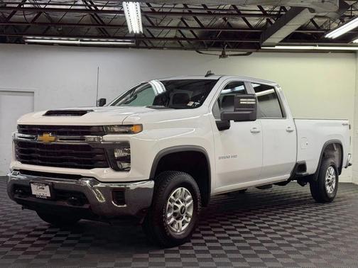 2024 Chevrolet Silverado 3500 LT