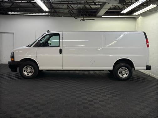 2023 Chevrolet Express 2500 Work Van