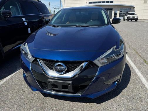 Deep Blue Pearl 2017 Nissan Maxima 3.5 SV
