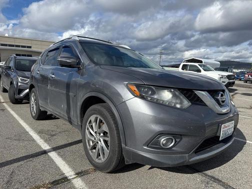 2015 Nissan Rogue SL
