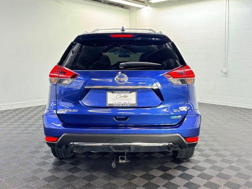 2017 Nissan Rogue Hybrid SV