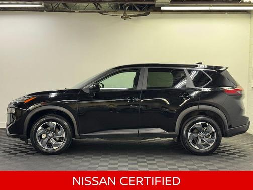 Super Black 2025 Nissan Rogue SV
