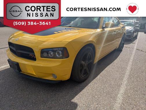 Top Banana 2006 Dodge Charger R/T