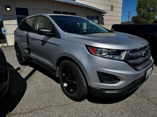 Ingot Silver 2016 Ford Edge SE