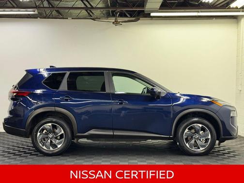 Deep Ocean Blue Pearl 2025 Nissan Rogue SV