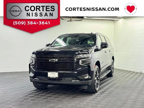 2023 Chevrolet Suburban RST