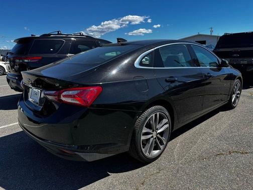 Mosaic Black Metallic 2024 Chevrolet Malibu FWD 2LT