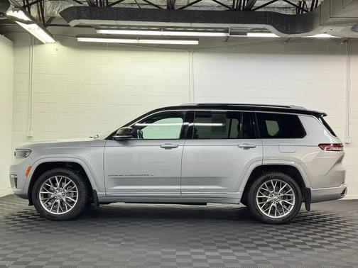 2023 Jeep Grand Cherokee L Summit