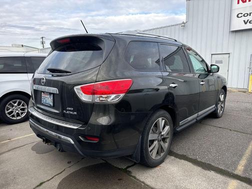2016 Nissan Pathfinder Platinum